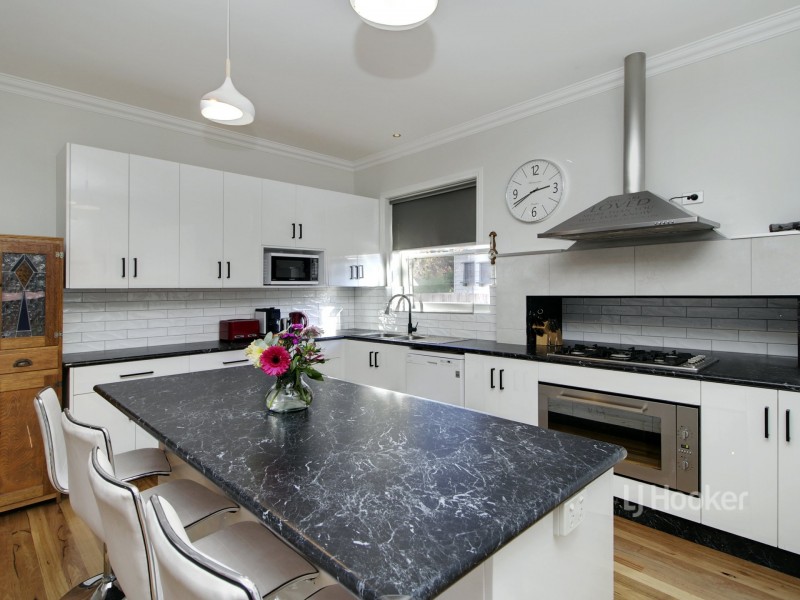 74 Francis Street, Bairnsdale VIC 3875