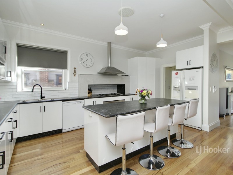 74 Francis Street, Bairnsdale VIC 3875