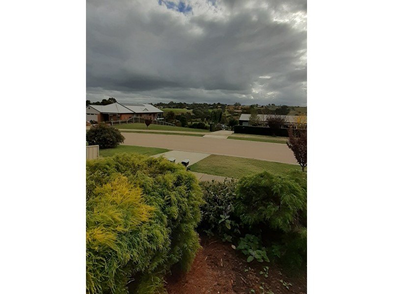 18A Lorimer Drive, Eastwood VIC 3875
