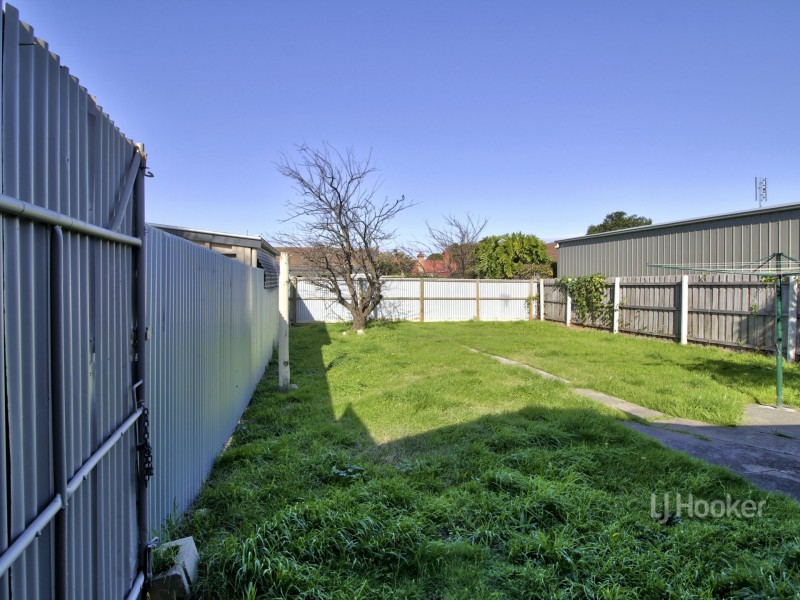 43 Pinnock Street, Bairnsdale VIC 3875