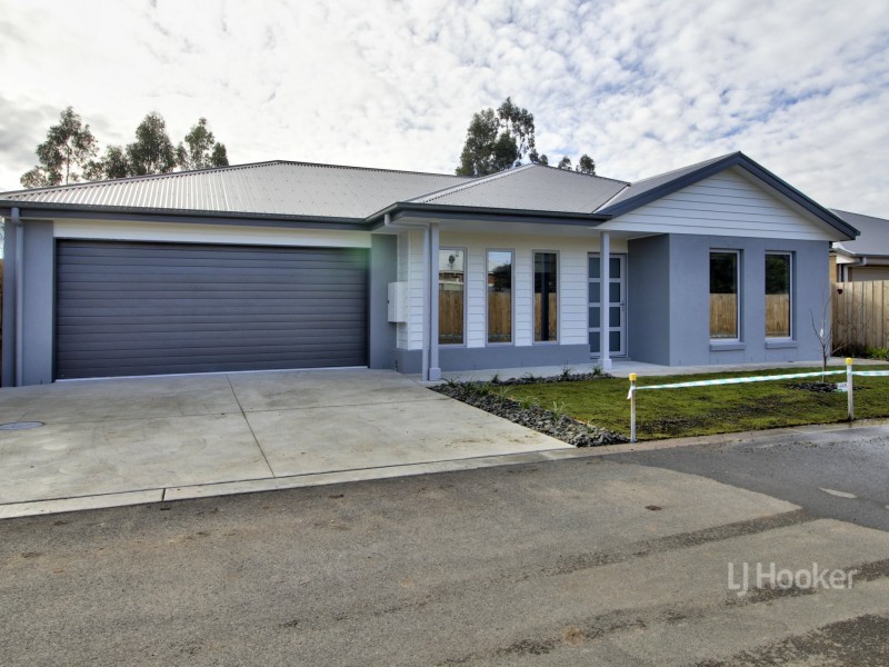 1 Bryan Place, East Bairnsdale VIC 3875