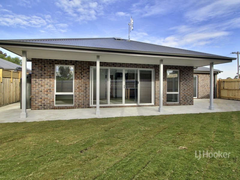 1 Bryan Place, East Bairnsdale VIC 3875