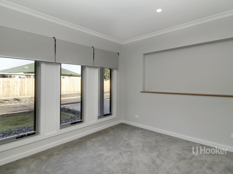 1 Bryan Place, East Bairnsdale VIC 3875