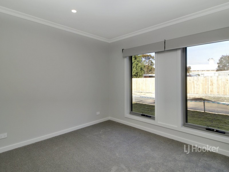 1 Bryan Place, East Bairnsdale VIC 3875