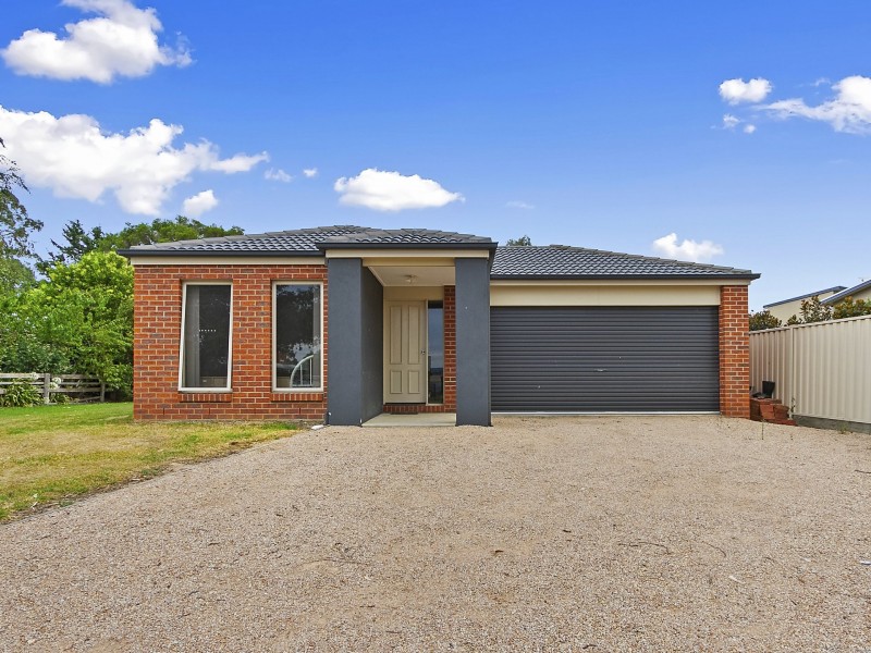 175 Main Road, Lindenow VIC 3865