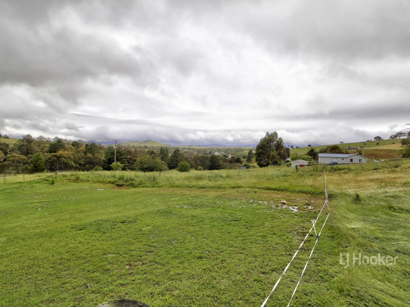 256 Day Avenue, Omeo VIC 3898