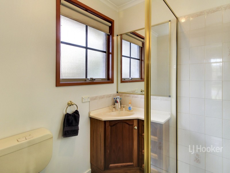 13 Harnham Drive, Bairnsdale VIC 3875