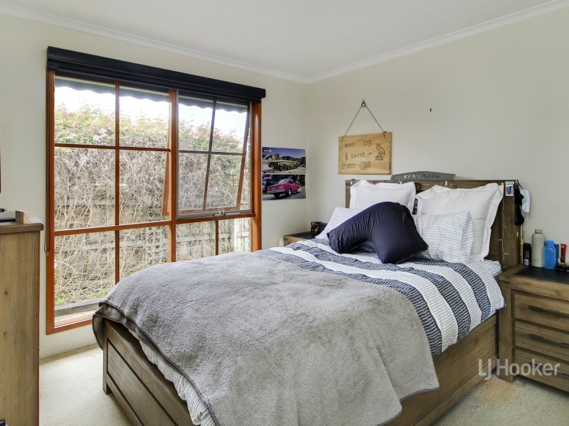 13 Harnham Drive, Bairnsdale VIC 3875