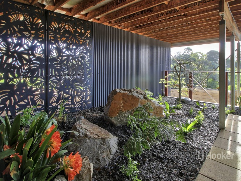 35 Harnham Drive, Bairnsdale VIC 3875