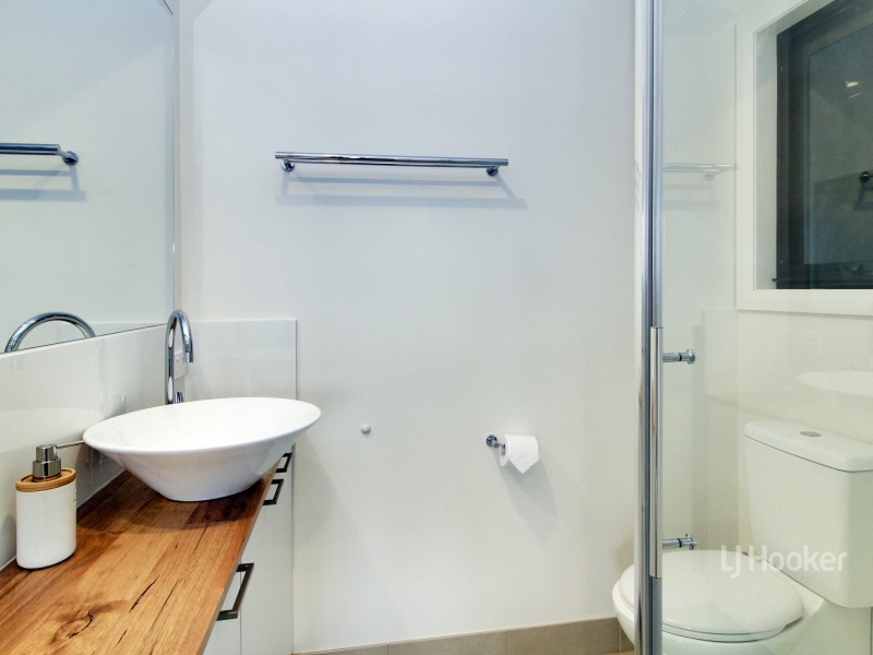 35 Harnham Drive, Bairnsdale VIC 3875