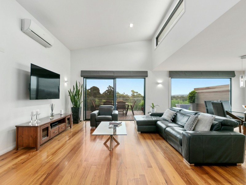 35 Harnham Drive, Bairnsdale VIC 3875