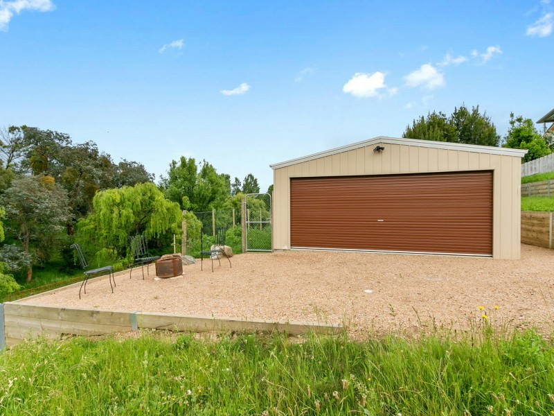 35 Harnham Drive, Bairnsdale VIC 3875