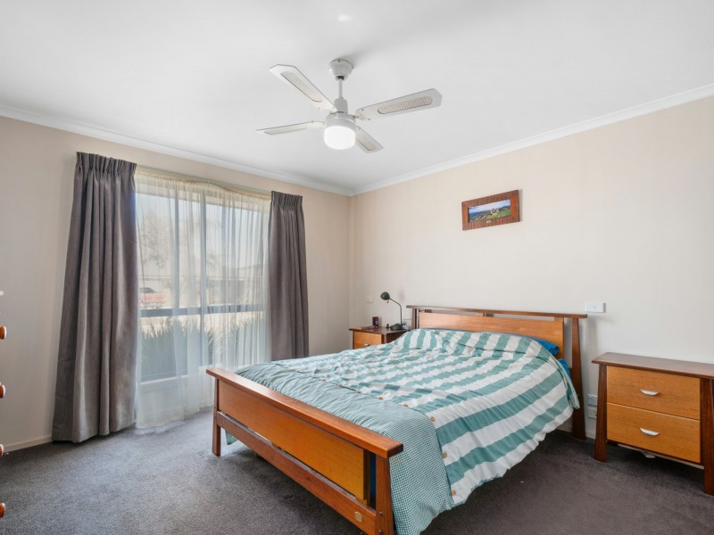 85 Gatehouse Drive, Eastwood VIC 3875