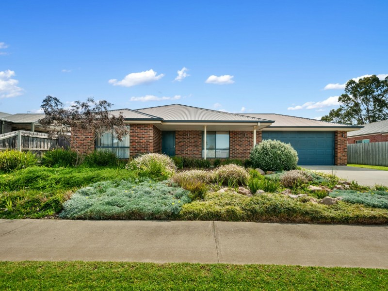 85 Gatehouse Drive, Eastwood VIC 3875