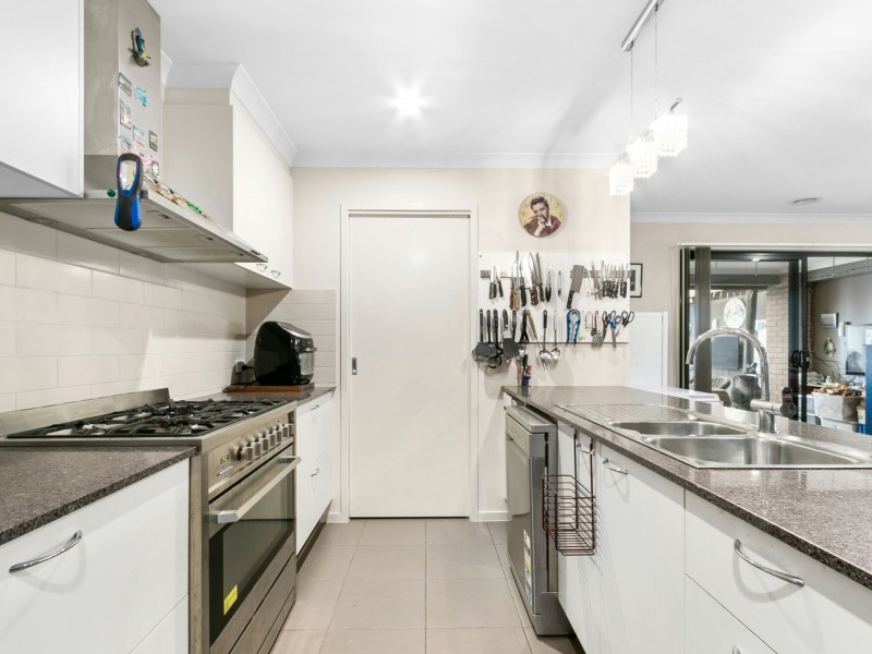 1 Lowe Court, Eastwood VIC 3875