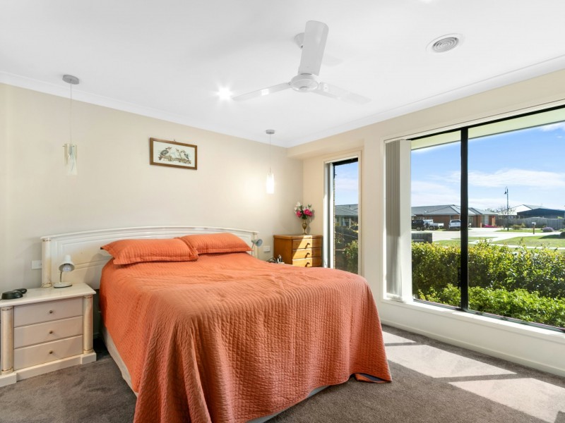 1 Lowe Court, Eastwood VIC 3875