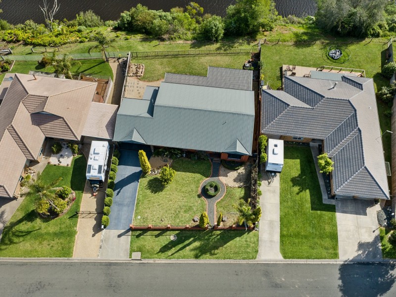 15 Bluff Court, Eastwood VIC 3875