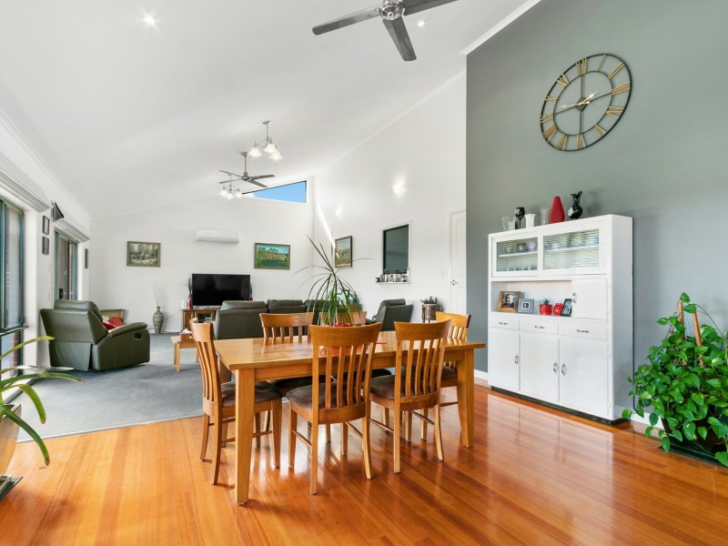 15 Bluff Court, Eastwood VIC 3875