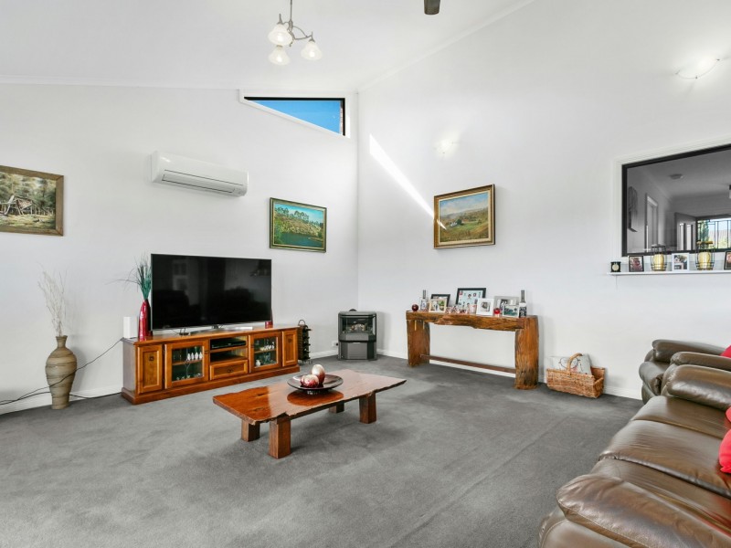 15 Bluff Court, Eastwood VIC 3875