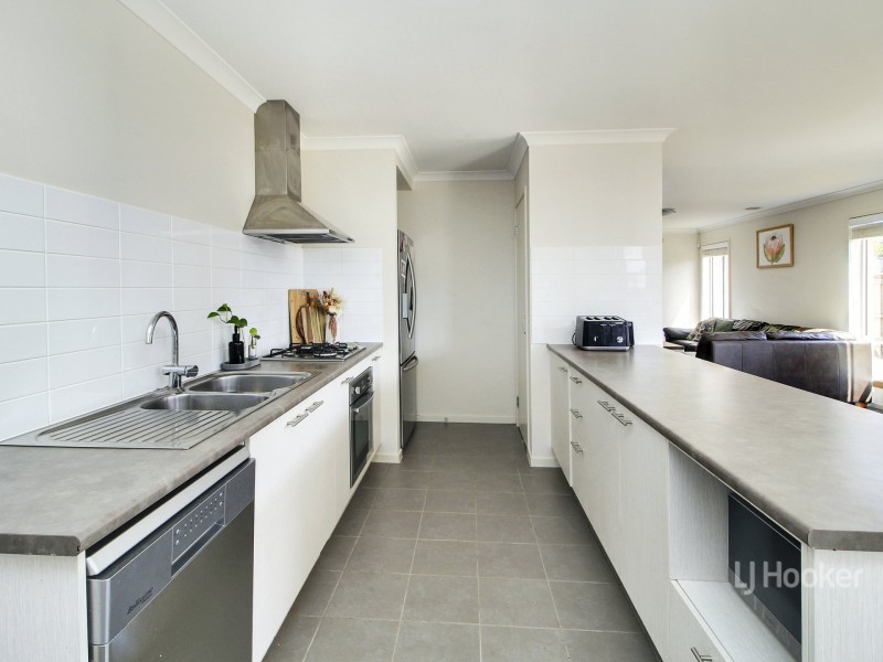 13 Eastcoast Court, East Bairnsdale VIC 3875