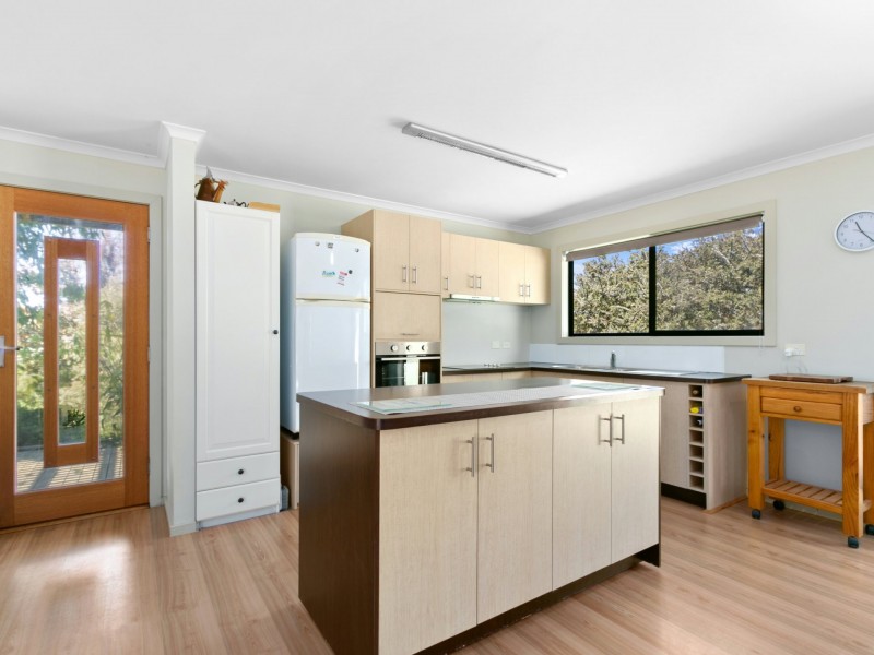28 Lambournes Road, Bruthen VIC 3885