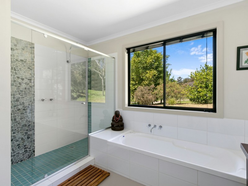 28 Lambournes Road, Bruthen VIC 3885