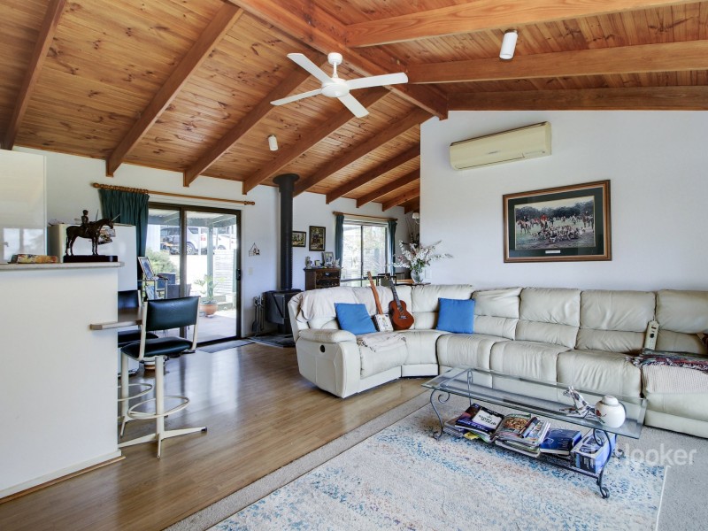 129 Chambers Road, Bruthen VIC 3885