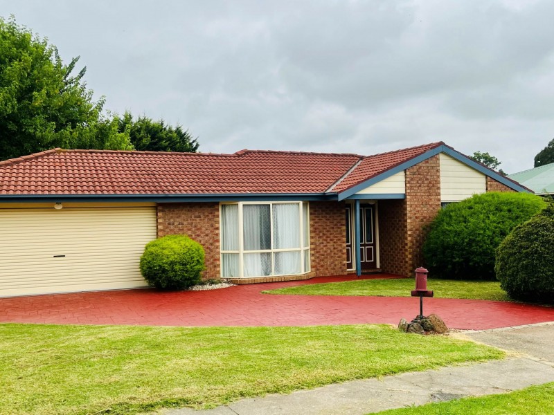 9 Alfred Place, Eastwood VIC 3875