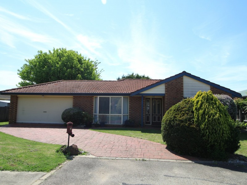 9 Alfred Place, Eastwood VIC 3875