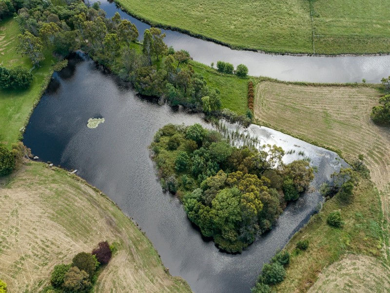 9 Dickeson Lane, Lucknow VIC 3875