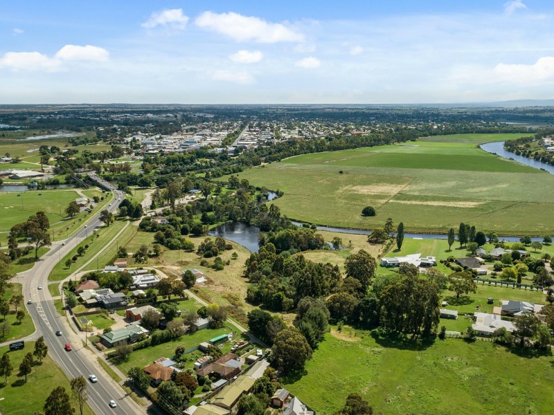 9 Dickeson Lane, Lucknow VIC 3875