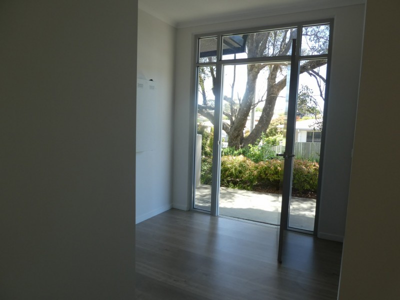 22 McCullough Street, Lakes Entrance VIC 3909