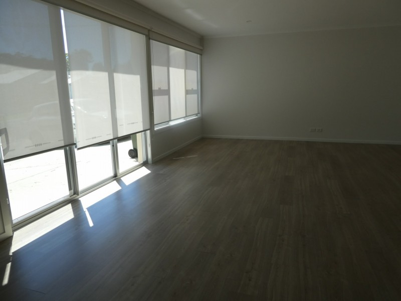 22 McCullough Street, Lakes Entrance VIC 3909