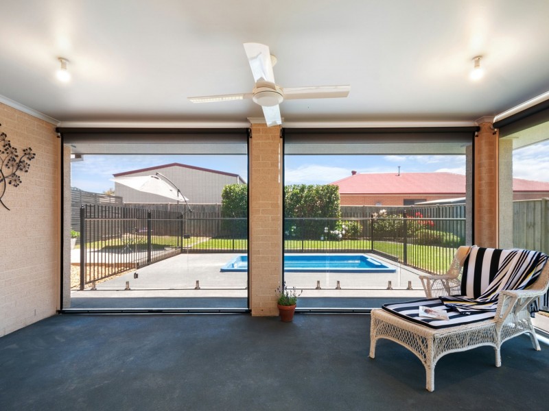27 Shannon Boulevard, Bairnsdale VIC 3875