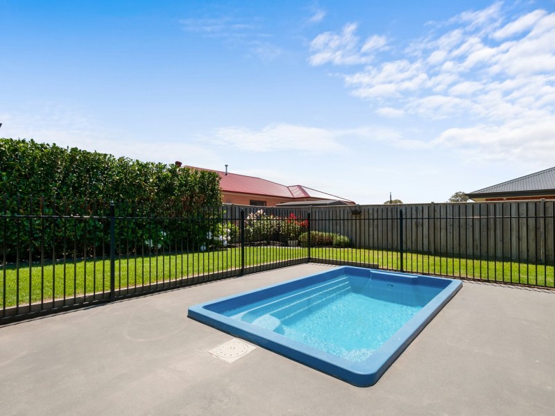 27 Shannon Boulevard, Bairnsdale VIC 3875