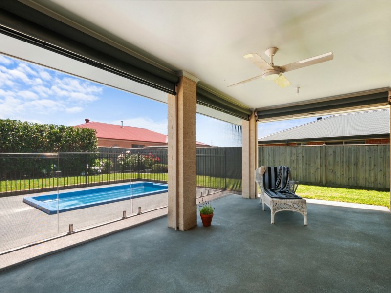 27 Shannon Boulevard, Bairnsdale VIC 3875