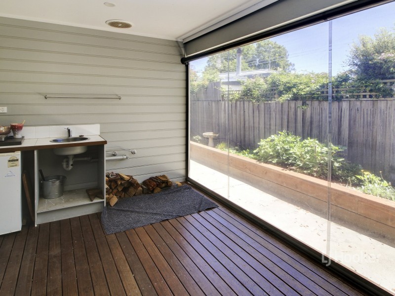 24 Punt Road, Johnsonville VIC 3902