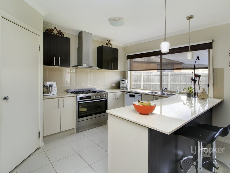 21 Phoebes Way, Eastwood VIC 3875