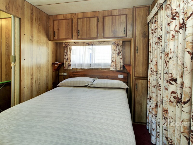 18B/2143 Princes Highway, Swan Reach Caravan Park, Swan Reach VIC 3903