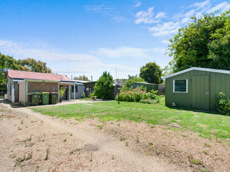 23 Dawson Street, Bairnsdale VIC 3875