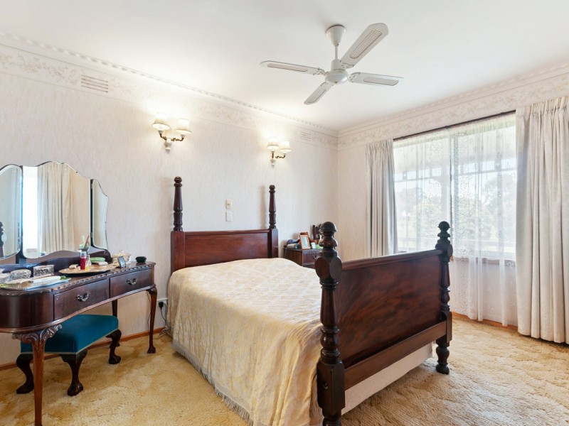 9 Pheasant Track, Granite Rock VIC 3875