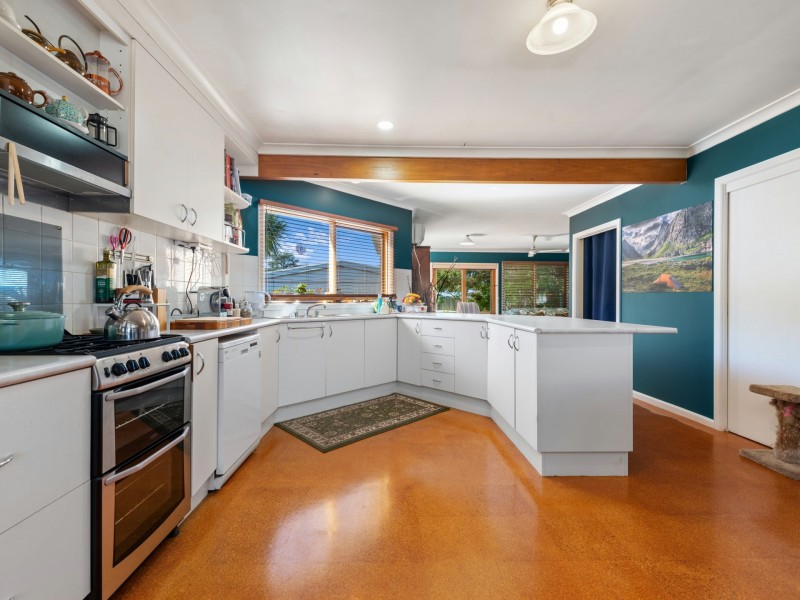 10 Dean Street, Bairnsdale VIC 3875