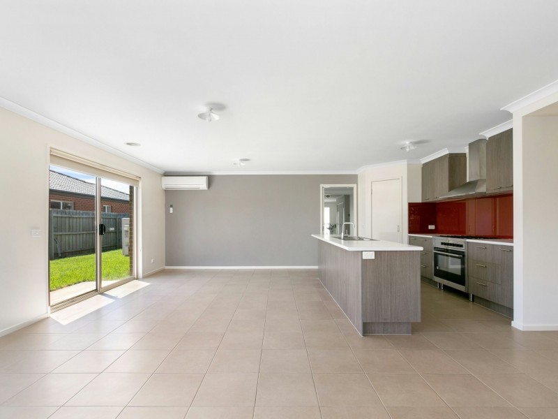 14 Schrader Court, Eastwood VIC 3875