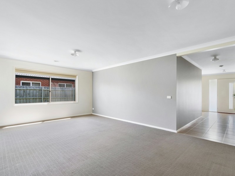 14 Schrader Court, Eastwood VIC 3875