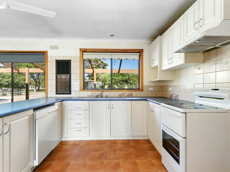 65 Ives Road, Lindenow South VIC 3875