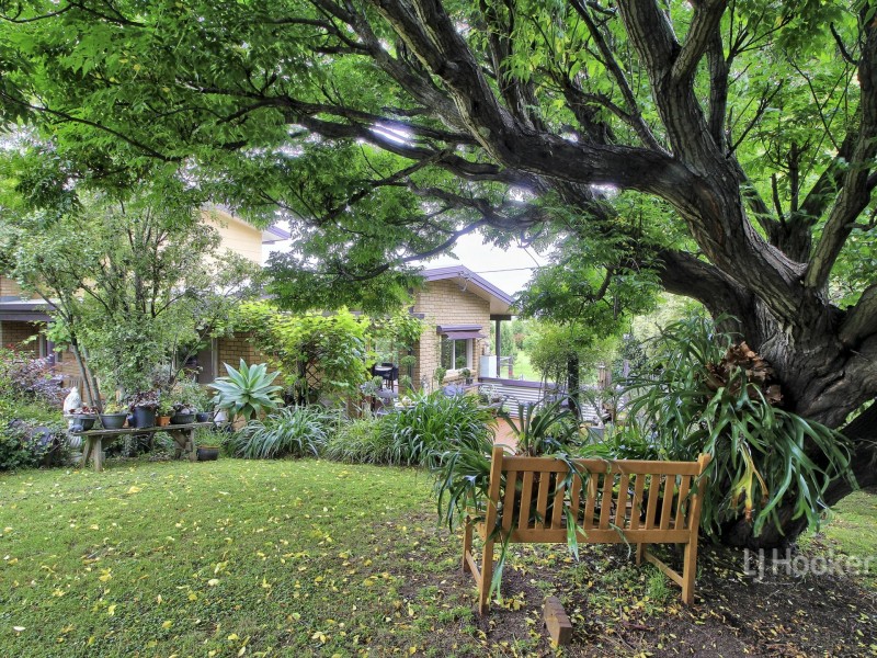 49 – 51 Robb Street, Bairnsdale VIC 3875