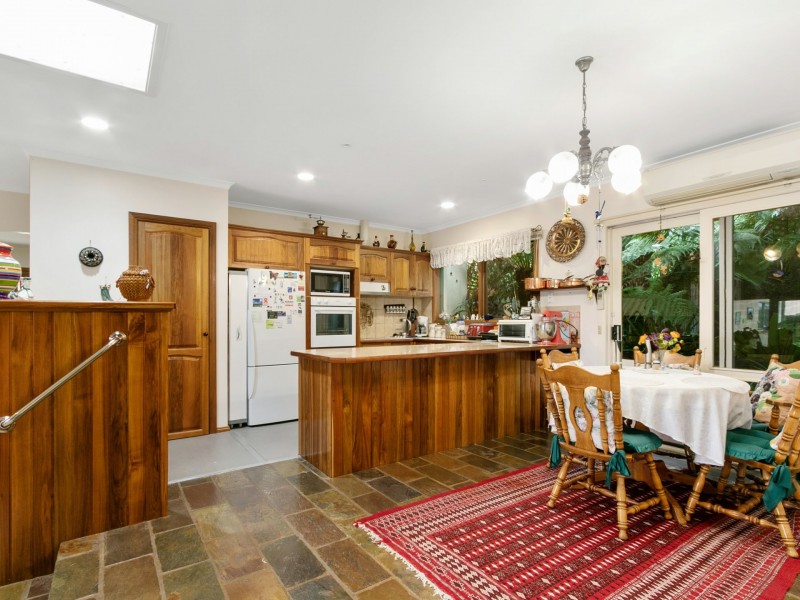 12 Llewelyn Court, Bairnsdale VIC 3875