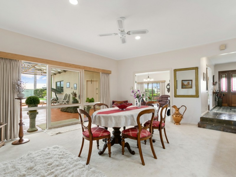 12 Llewelyn Court, Bairnsdale VIC 3875