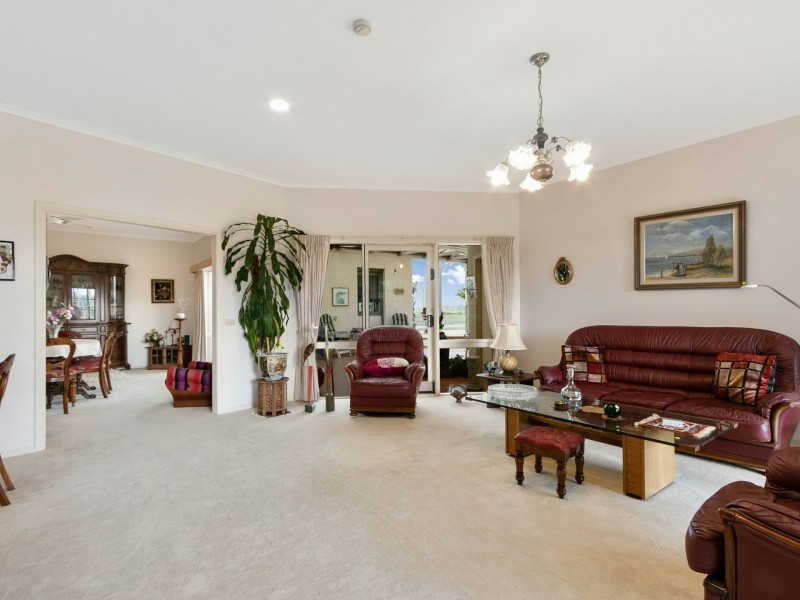 12 Llewelyn Court, Bairnsdale VIC 3875