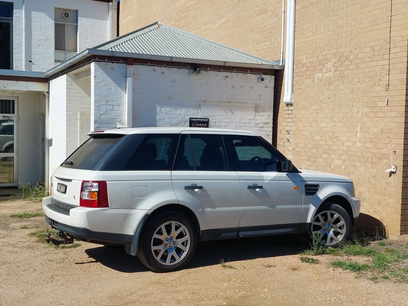 208 Main Street, Bairnsdale VIC 3875